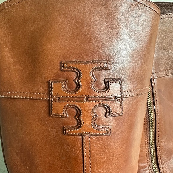 Tory Burch Chestnut Brown Leather Knee Boots with Gold Logo - Picture 7 of 11